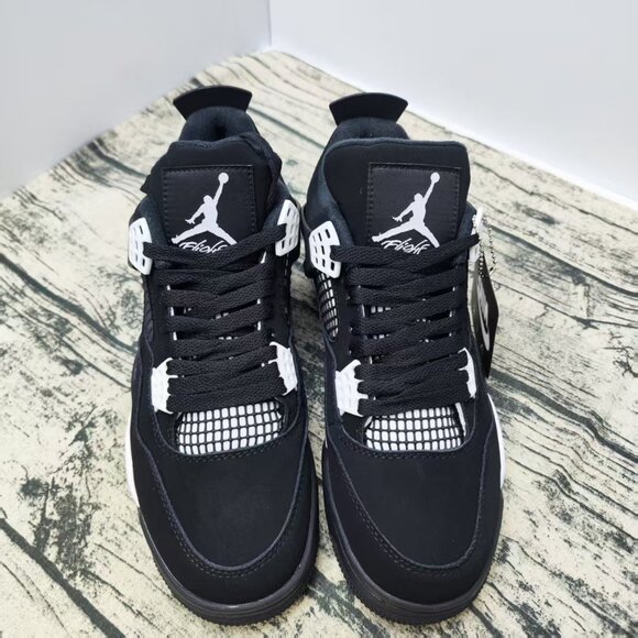 DEADSTOCK Jordan 4 Retro 'White Cement' • OG NIKE AIR • FULL SET - Picture 2 of 7